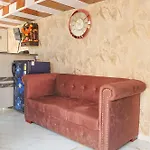 Hotel Hans Residency